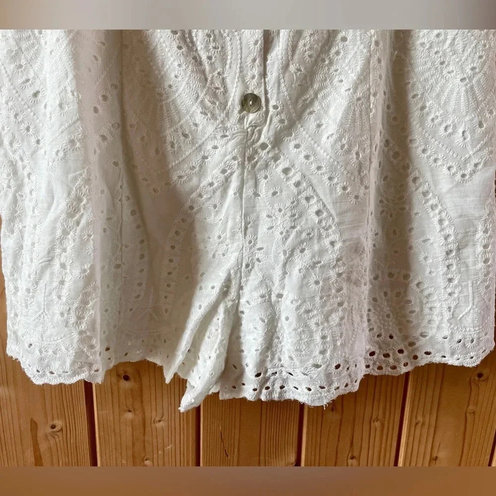 Blue Blush Lace Romper- Size L - Picture 3 of 8